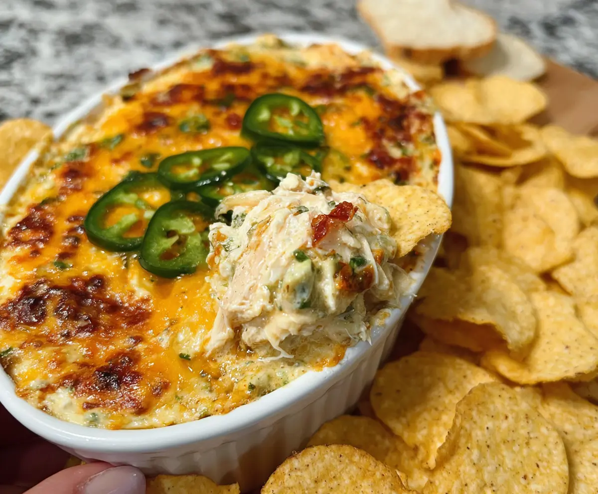 Baked Chuy's Jalapeno Chicken Dip
